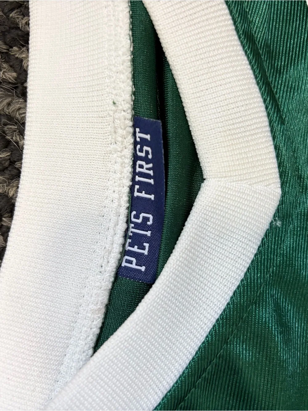 Pets First Green & White 